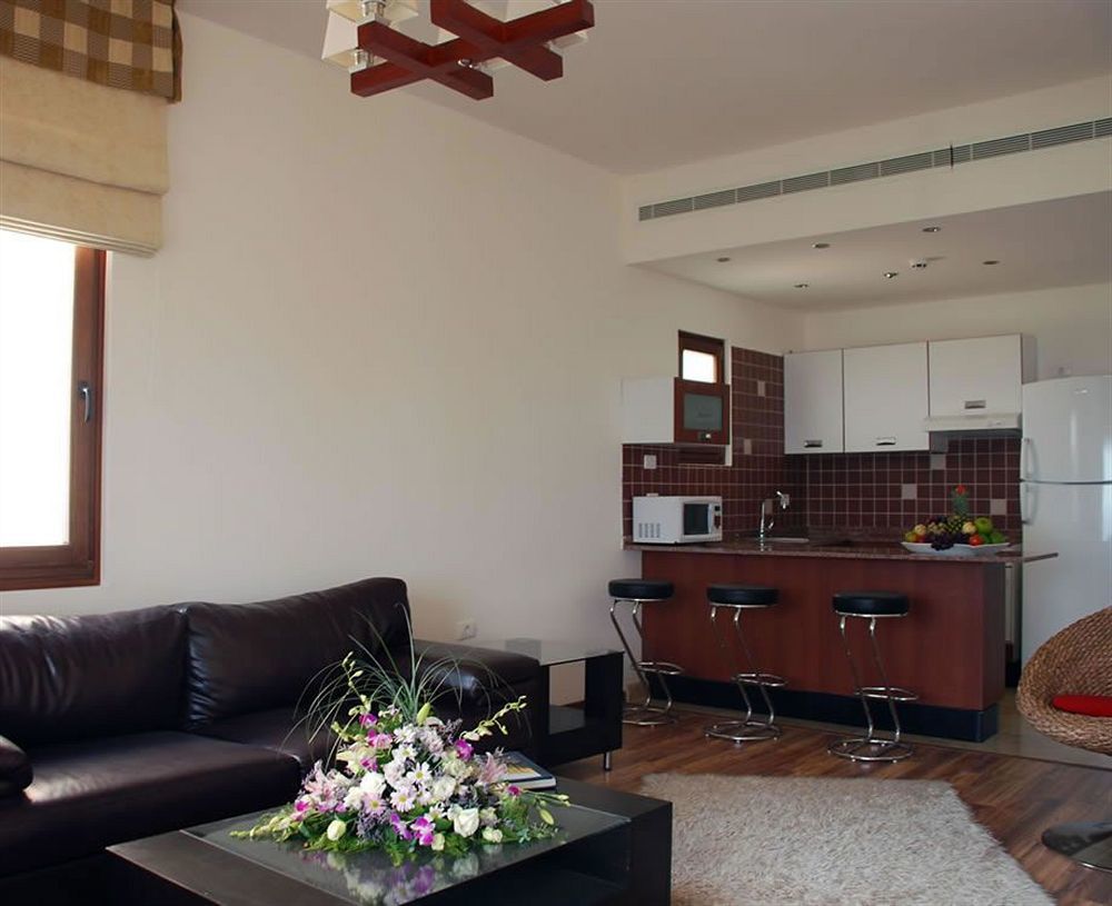 City Suite Hotel Beirut Exteriör bild