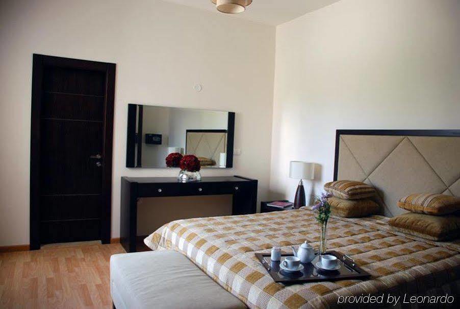 City Suite Hotel Beirut Exteriör bild